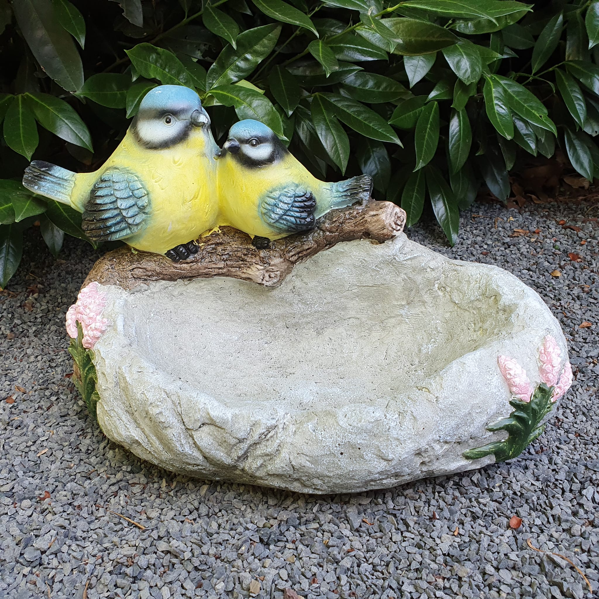Gartenfigur  Vogeltränke mit Vögel  24 cm