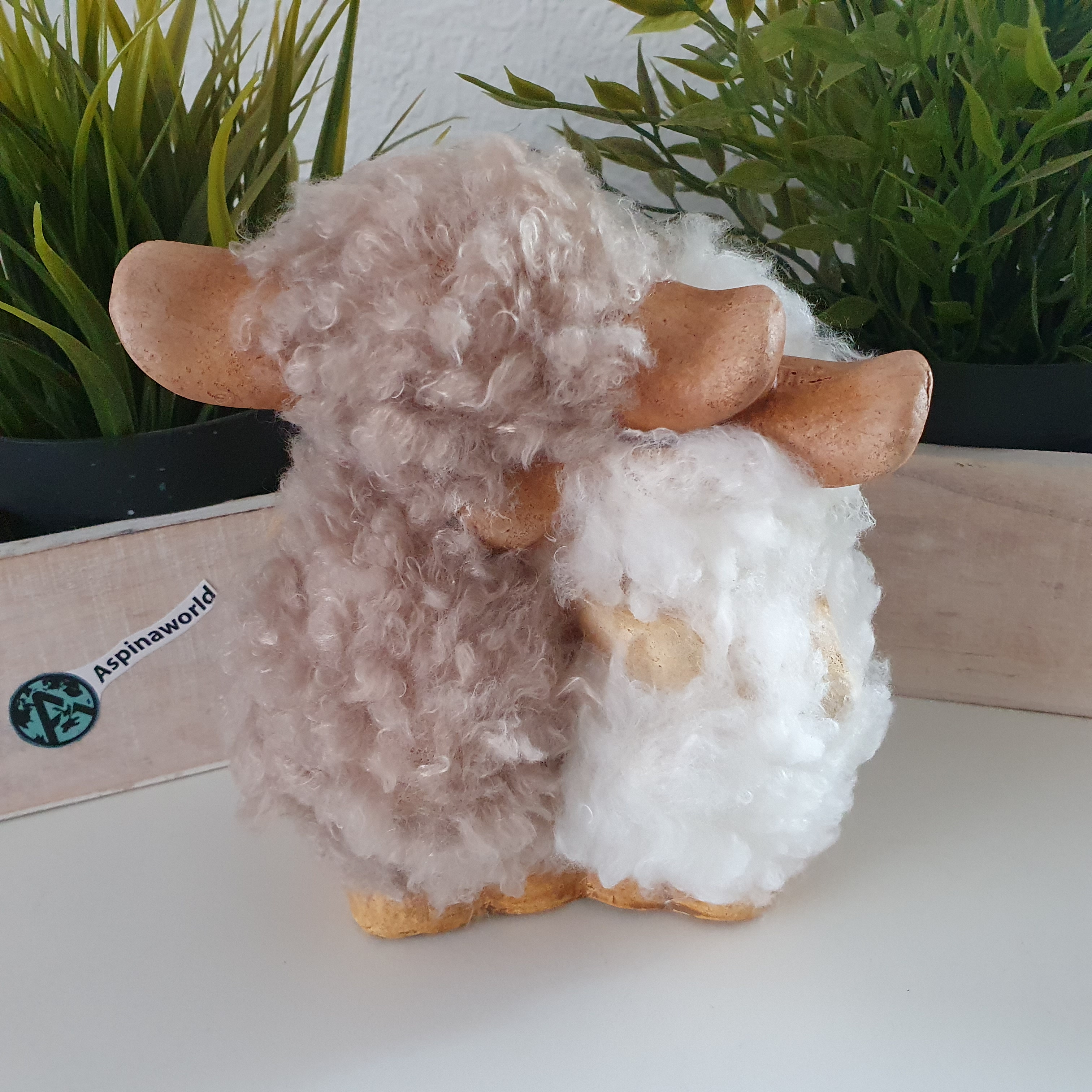 Dekofigur Schaf Figur mit Kuchelfell 16 cm