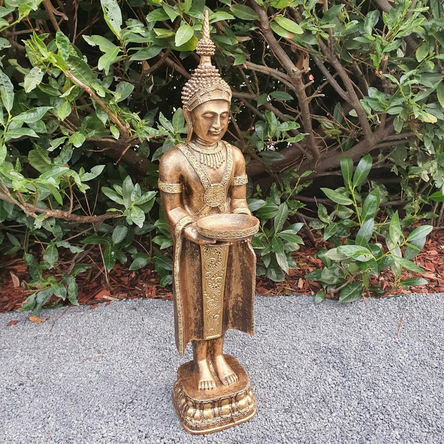 Bronzefarbener Thai Buddha mit Schale als Gartenfigur