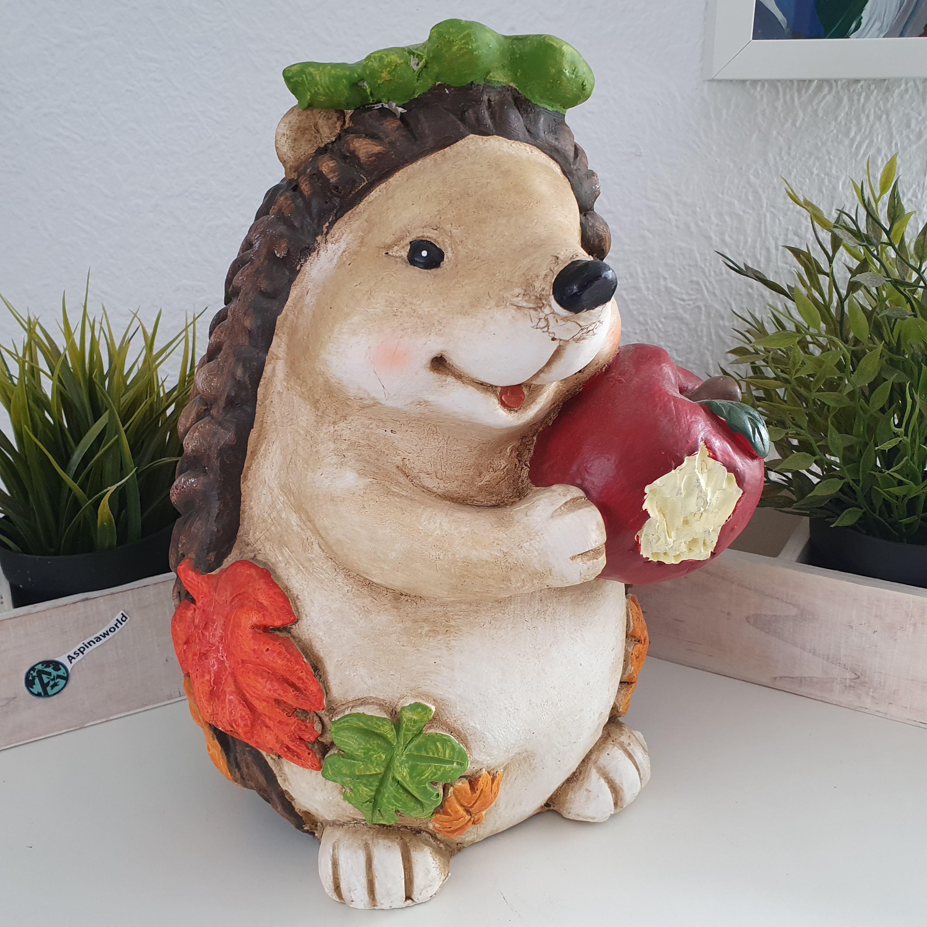 Herbstdeko Figur Igel Figur mit Apfel im Arm 32 cm