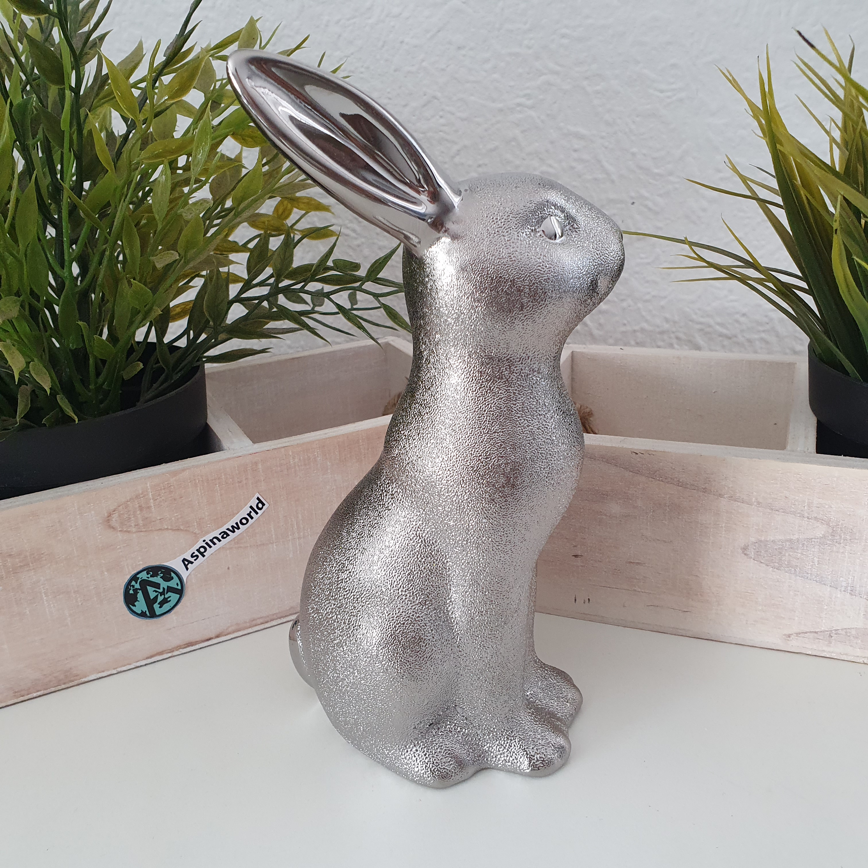 Silberne Hasen Figur  aus Porzellan 19 cm