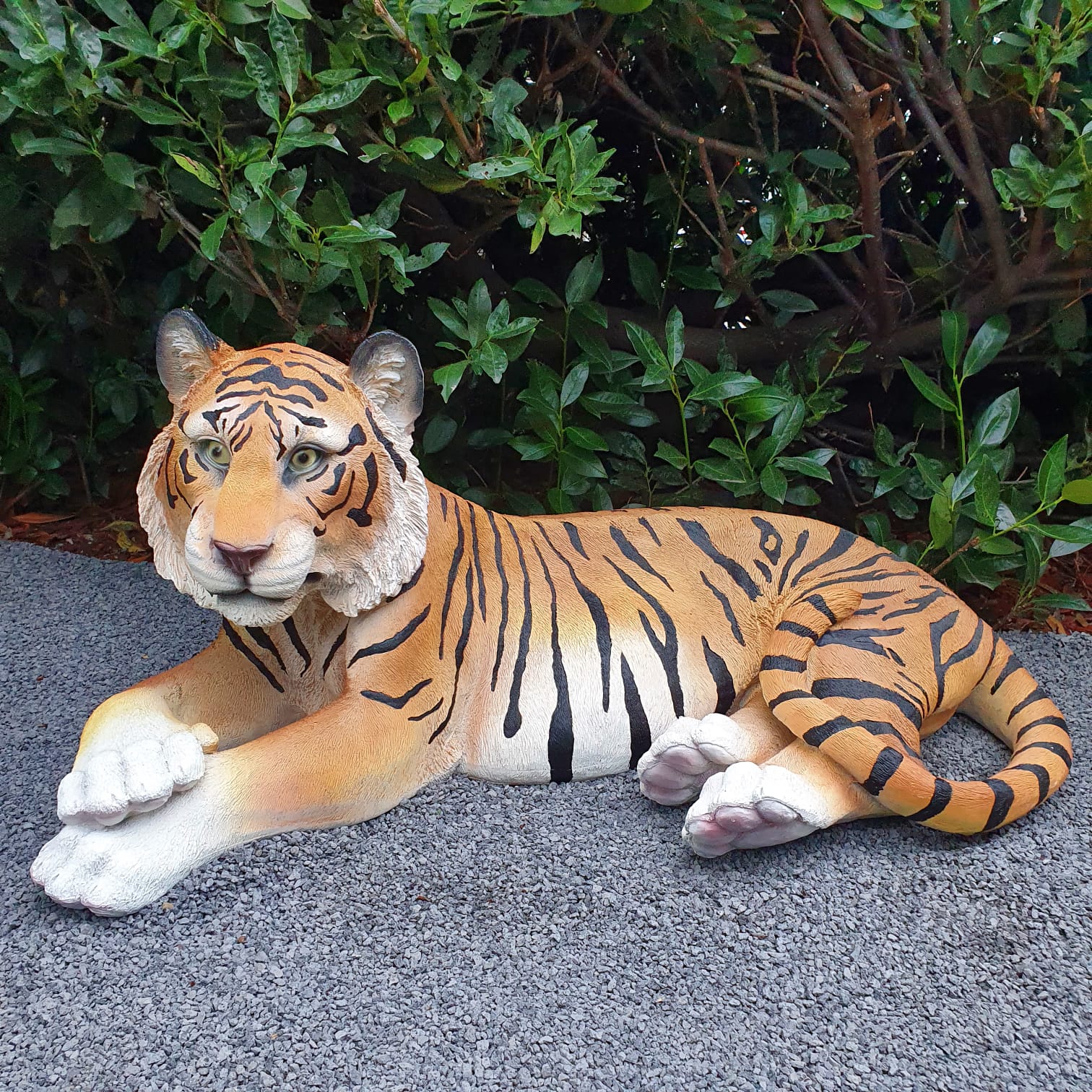 Gartenfigur großer liegende Tiger Figur 99 cm