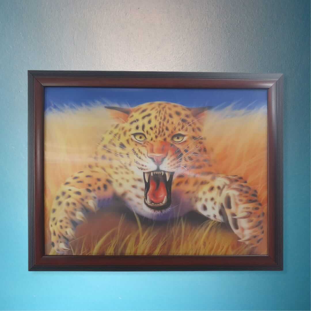 3D Wandbild mit Brüllender Leopard und Holzrahmen 47 cm