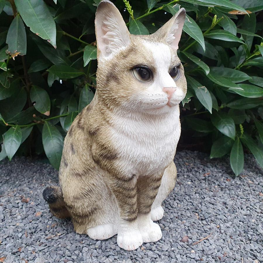 Gartenfigur sitzende graue Katzen Figur 28 cm