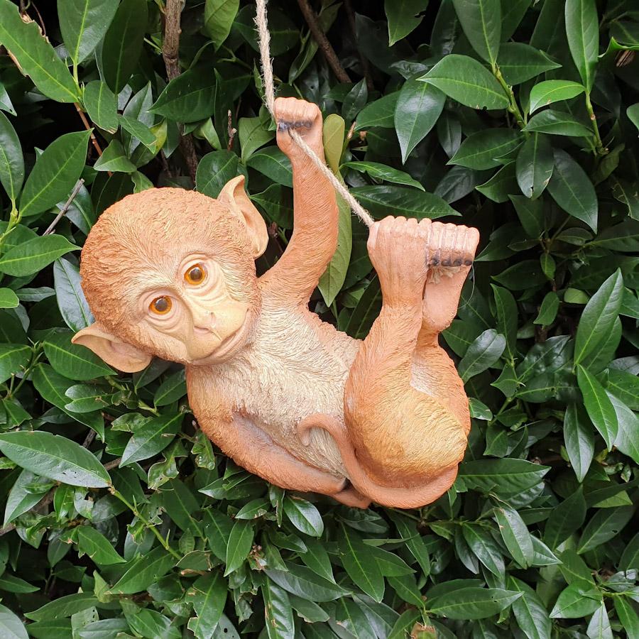 Gartenfigur braune Affen Figur zum aufhängen 29 cm