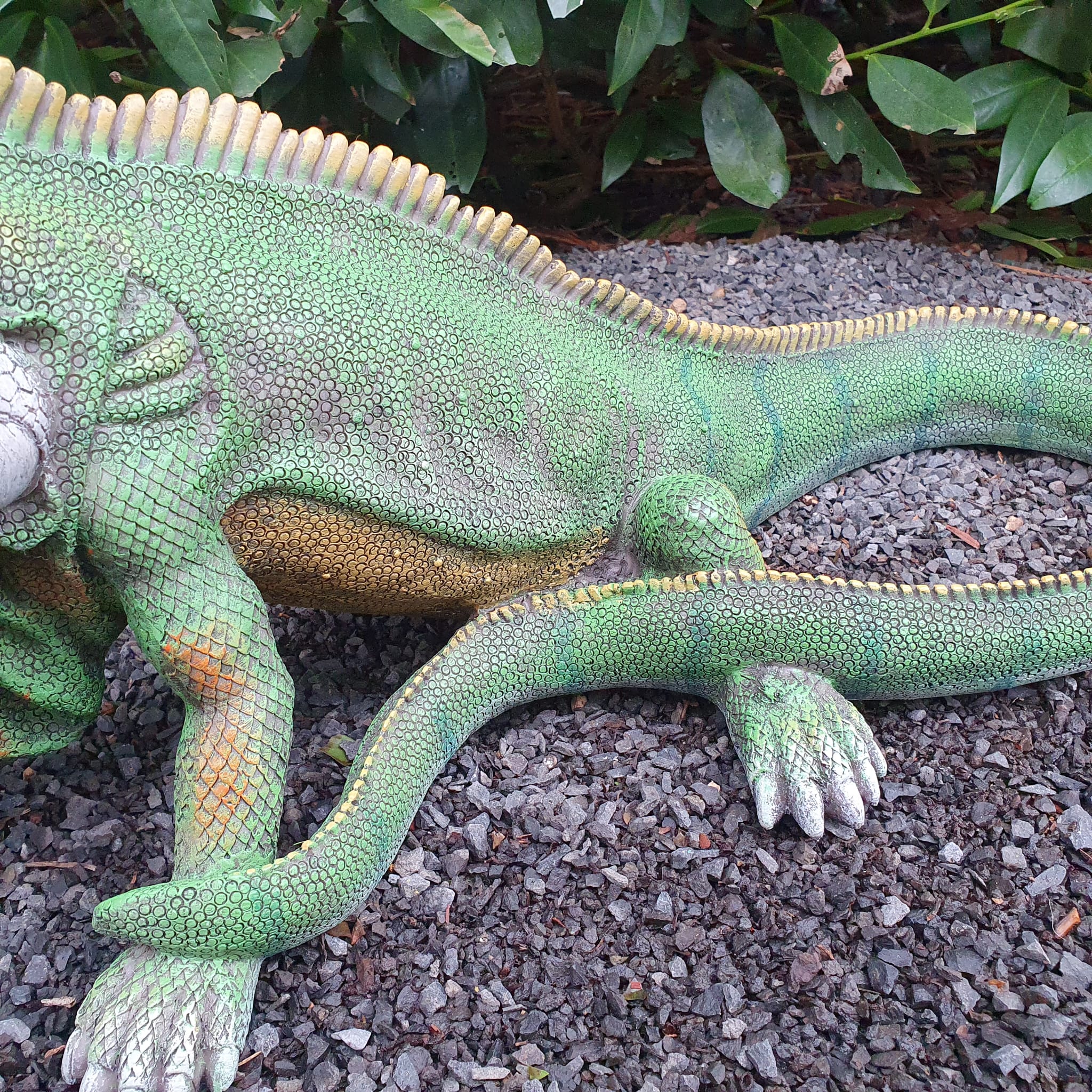 Gartenfigur Leguan Figur 55 cm lang