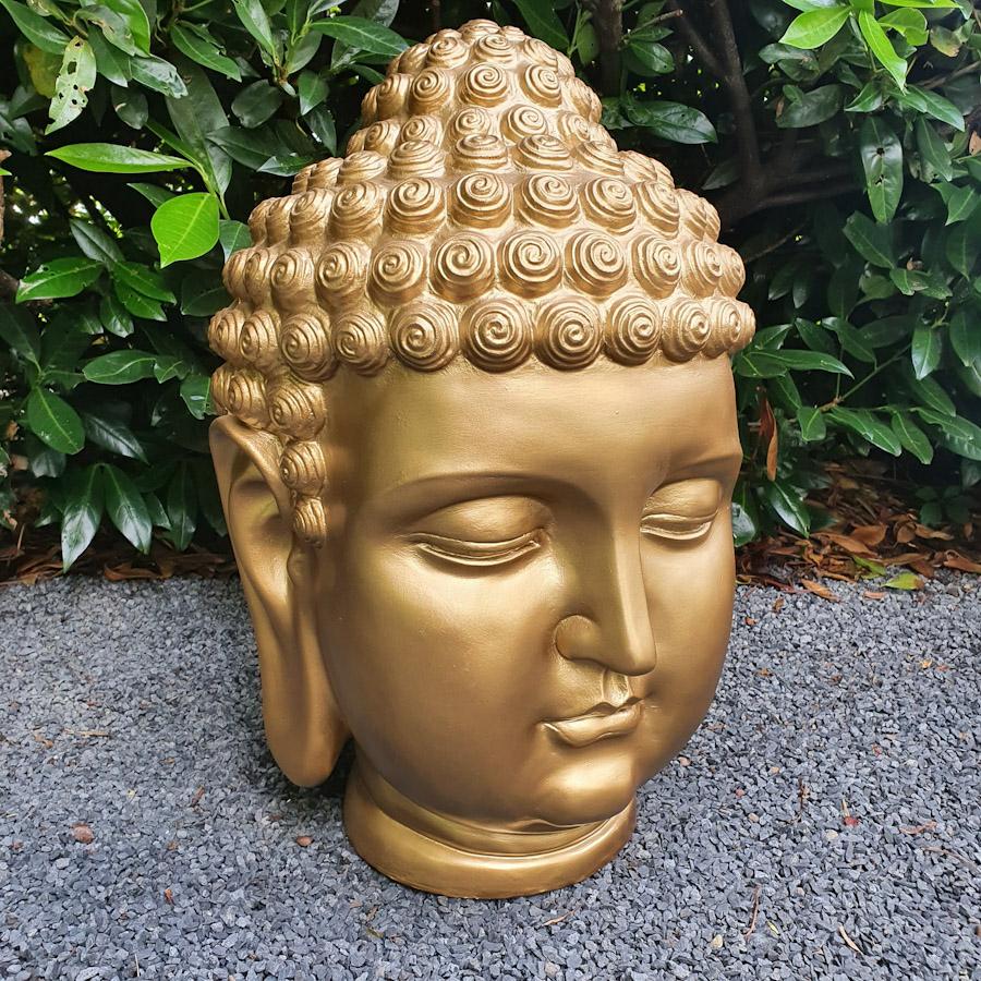 Goldener Buddha Kopf als Gartenfigur 