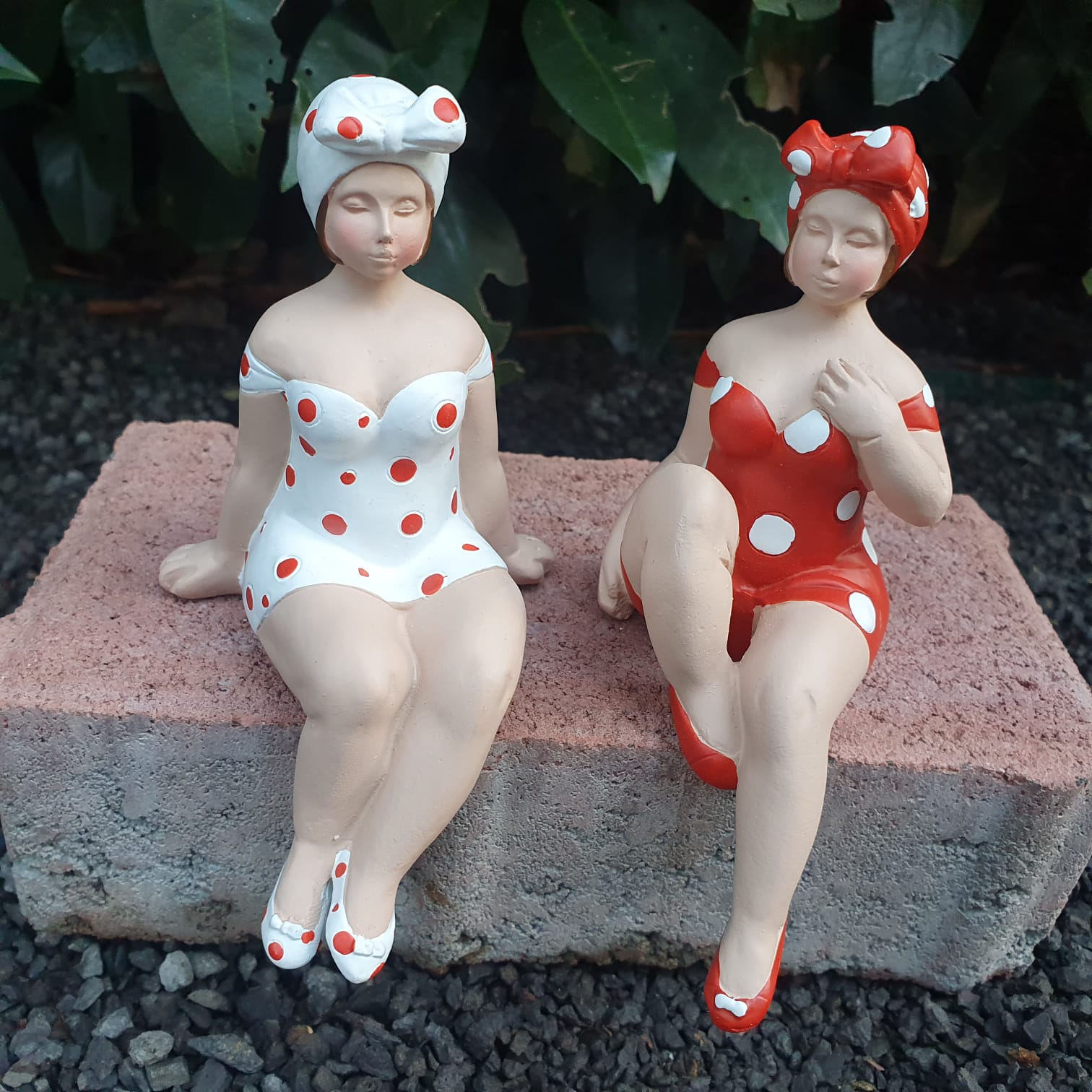 2er set Badefrau als Gartenfigur von Aspinaworld
