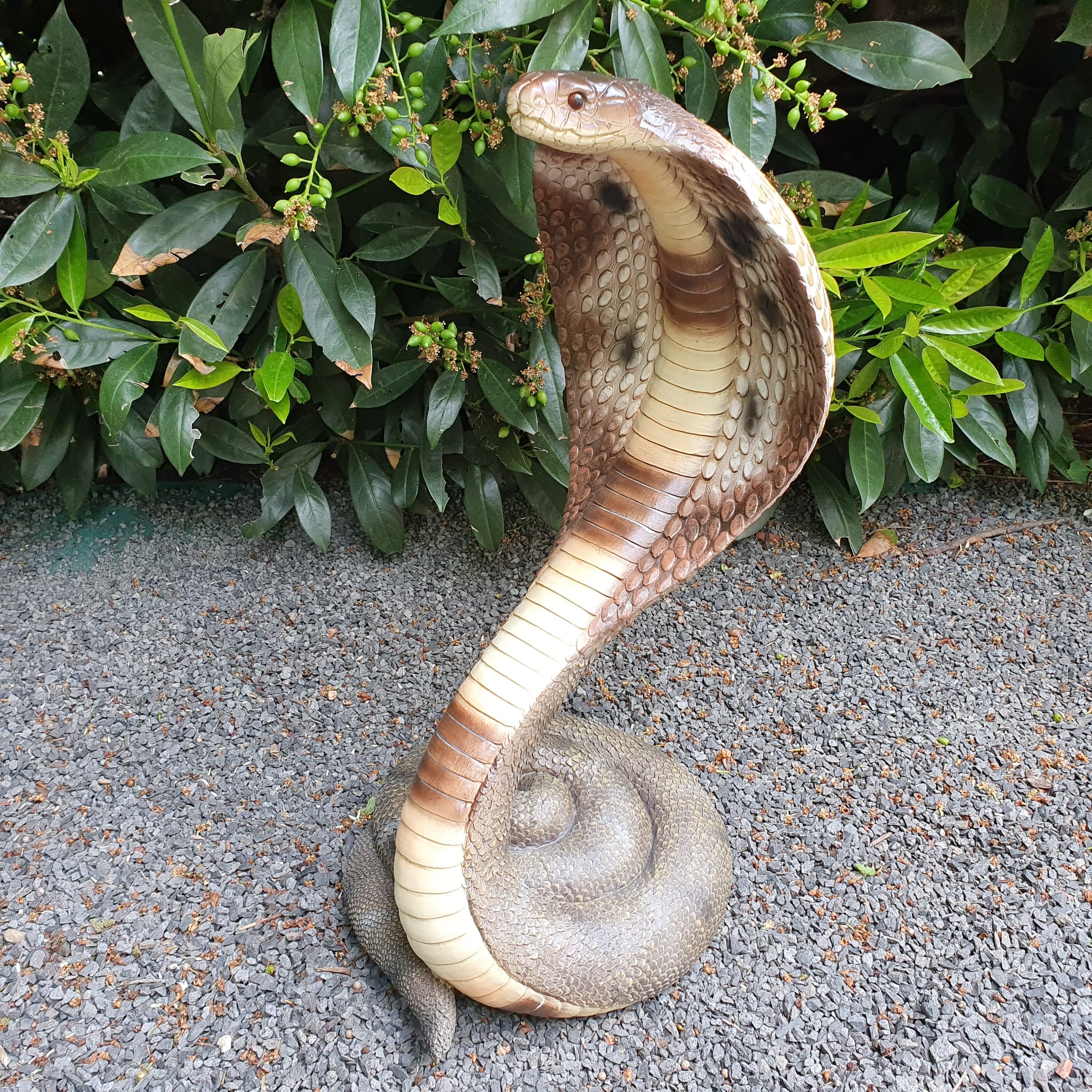 Gartenfigur Kobra Schlangen Figur 47 cm