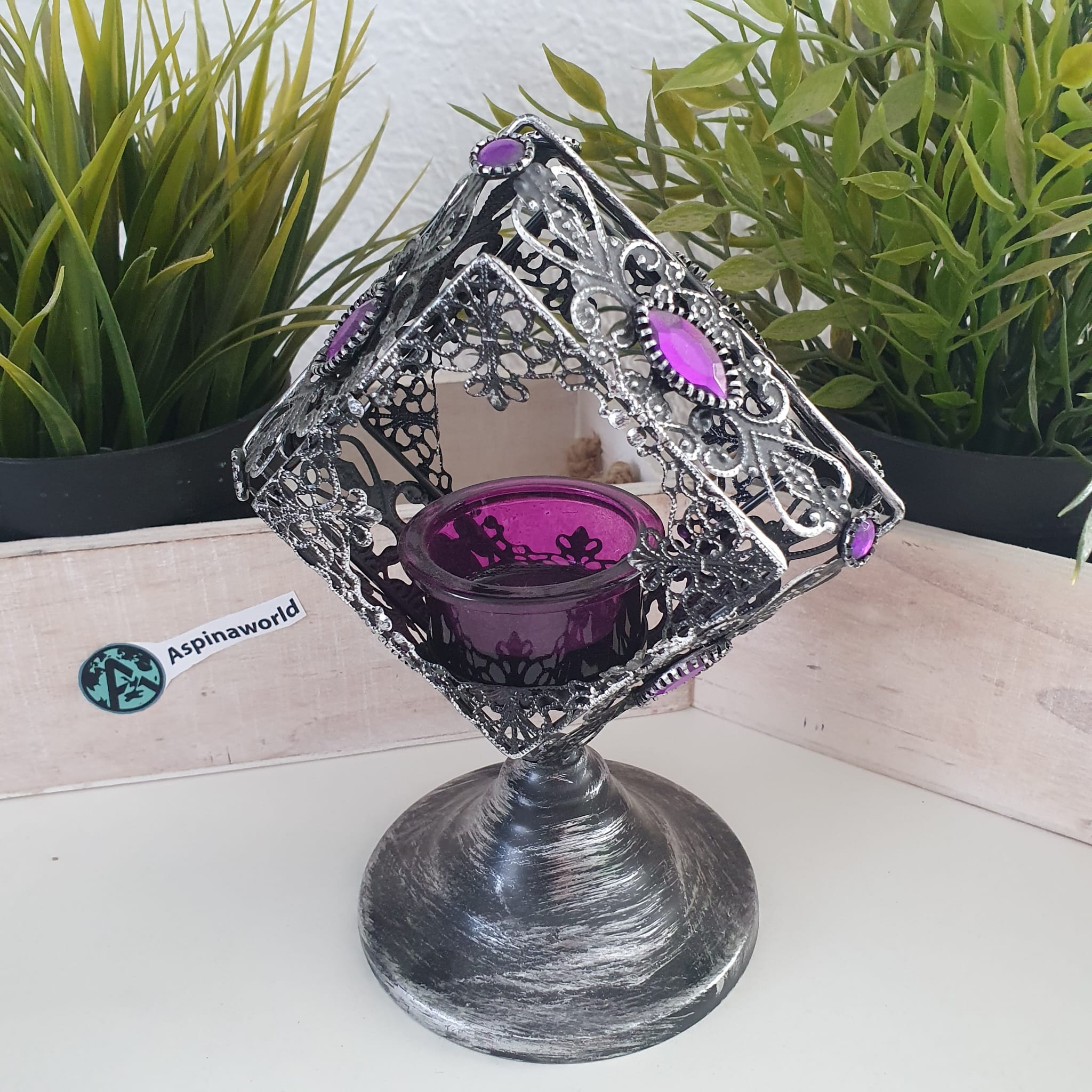 Metall Teelichthalter quadratisch 17 cm lila