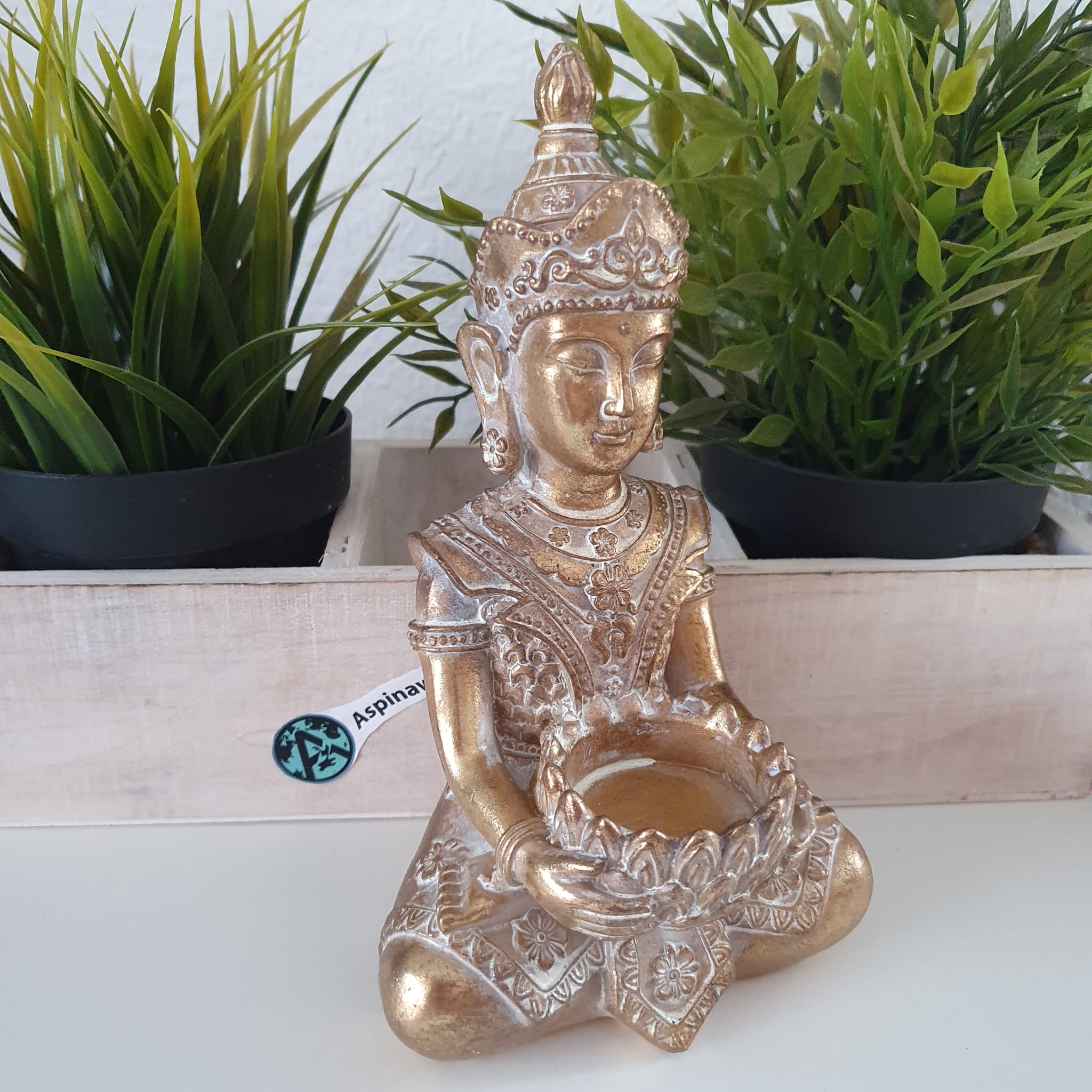Sitzende Buddha Figur Gold als Teelichthalter 19 cm