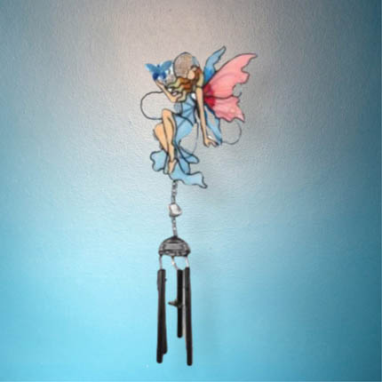 Klassisches Klangspiel Fee Windspiel mit Schmetterling blau 80 cm